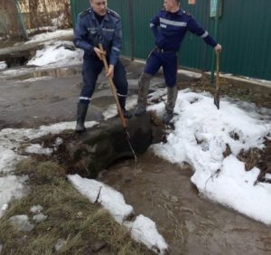 Ліквідація наслідків негоди на Закарпатті триває