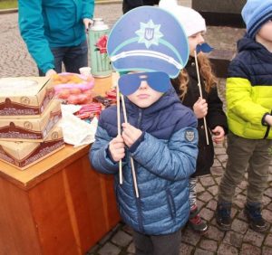 Акція “Різдво із патрульними та дітьми” відбулася в Ужгороді (ВІДЕО)
