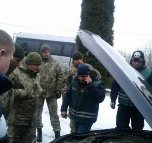 Тренінг з виявлення викраденого автотранспорту провели на Закарпатті