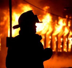 У Мукачеві на пожежі виявили тіла двох людей