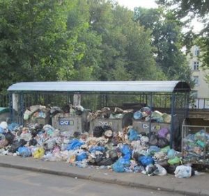 Сортуємо сміття! З нового року в Україні всі повинні роздільно збирати відходи