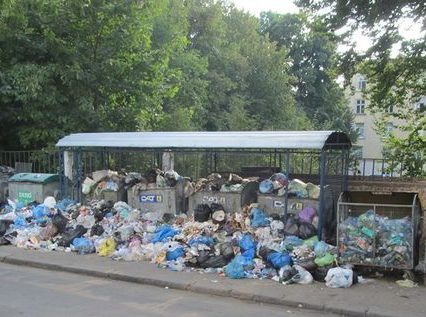 Сортуємо сміття! З нового року в Україні всі повинні роздільно збирати відходи