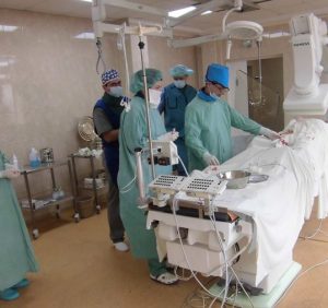 В Хустській районній лікарні тривають навчання фахівців на новому ангіографі