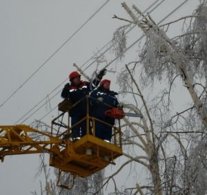Негода на Закарпатт: 16 населених пунктів залишаються знеструмленими