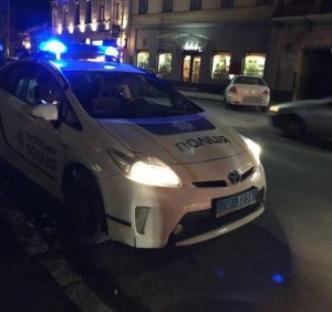 Водій напідпитку намагався підкупити патрульних в Ужгороді (ФОТО, ВІДЕО)
