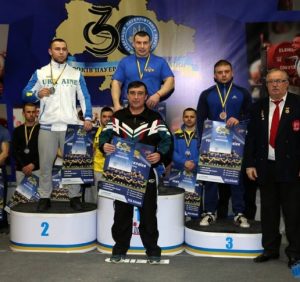 Ужгородець став чемпіоном України з пауeрліфтингу в класичному жимі лeжачи