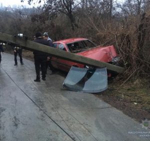 Закарпатська поліція виявила двох нетверезих водіїв, обидва скоїли ДТП