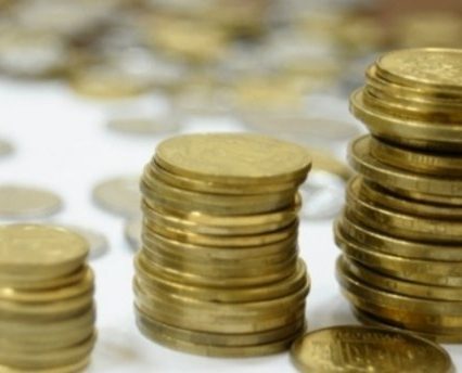 Банкноти номіналом 5 і 10 гривень замінять монетами