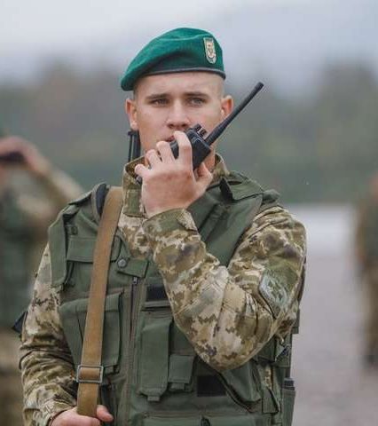 Ліквідовано канал нелегального транзиту іракців через Україну в ЄС (відео)