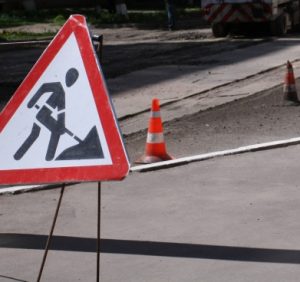 Ремонтом доріг в Ужгороді «зайнялась» прокуратура. Відкрито кримінальне провадження