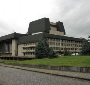 На малій сцені Закарпатського облмуздрамтеатру покажуть відому бродвейську п’єсу