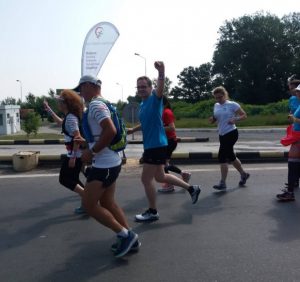 Учасників благодійного забігу вітали на українсько-угорському кордоні