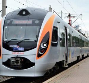 Закарпатські депутати просять центральну владу запустити потяг “Інтерсіті” сполученням “Київ-Ужгород”