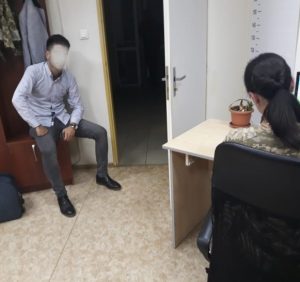 Турка з підробленим паспортом затримали на кордоні (ФОТО)