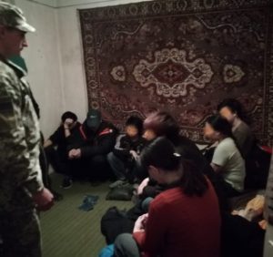 Групу нелегалів затримали прикордонники у приватному помешканні в Перечині