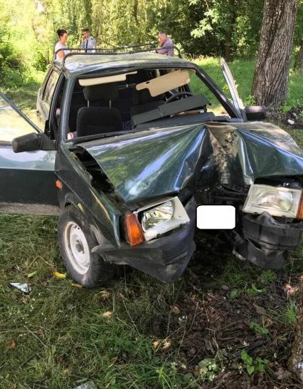 Поліція з’ясовує обставини загибелі у ДТП на Рахівщині немовляти (фото)