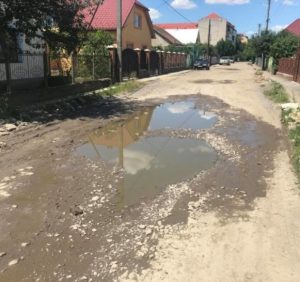 Ужгородському меру Андрієву пропонують пожити на “вбитій” вулиці імені легендарної 128 бригади (відео)