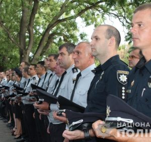 Поліція Закарпаття вшанувала пам’ять працівників органів внутрішніх справ, які загинули при виконанні службових обов’язків