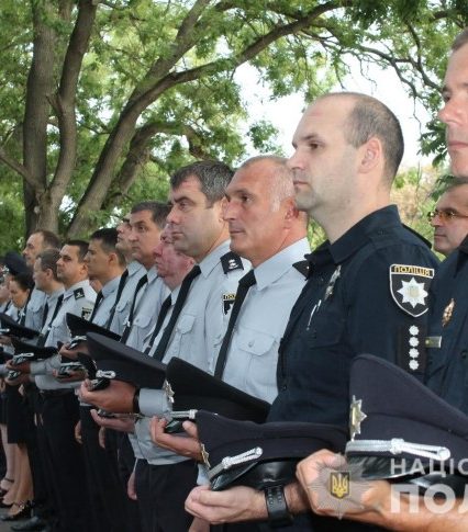 Поліція Закарпаття вшанувала пам’ять працівників органів внутрішніх справ, які загинули при виконанні службових обов’язків