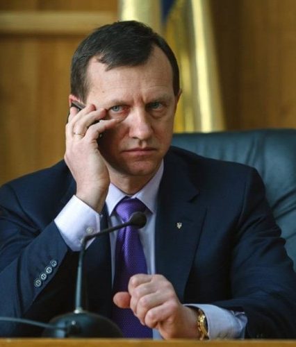 Кримінально-політичне об’єднання: Мер Ужгорода йде в партію Кернеса-Труханова