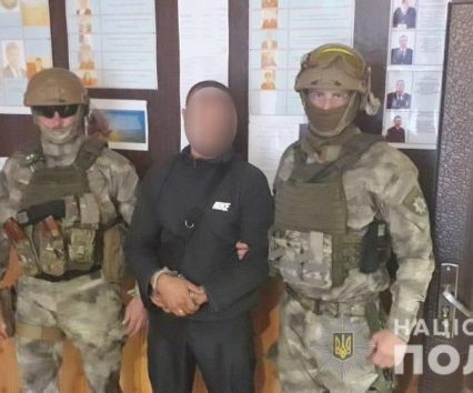 Поліція Закарпаття затримала жителів трьох областей, які підозрюються в численних грабежах на території України