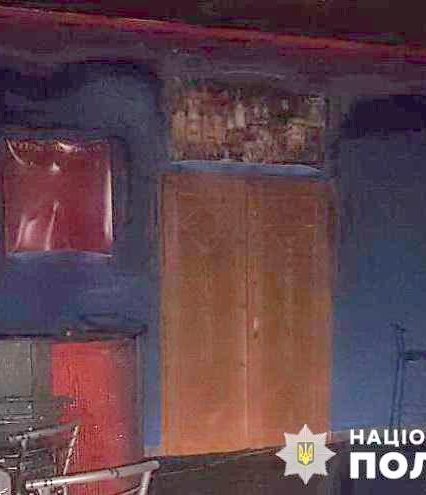 Рахівські поліцейські встановлюють обставини пожежі в смт. Ясіня: підозрюваних розшукують