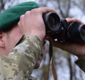 Двох азербайджанців затримали неподалік українсько-словацького кордону