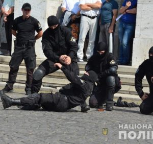 На Закарпатті розпочався конкурс на вакансії підрозділу поліції особливого призначення