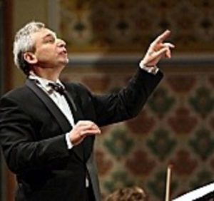 Диригент хору “Cantus” Еміл Сокач про презентацію програми “Плід молитви” (відео)