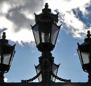 Ужгород втрачає обличчя через несмак та жагу до пафосу