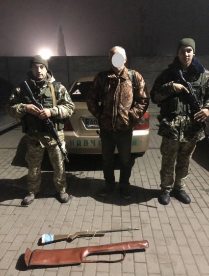Закарпатця-браконьєра затримали на українсько-словацькому кордоні