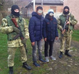Групу нелегалів з Бангладеш затримали на українсько-польському кордоні