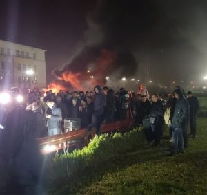 Сьогодні мітинги протестувальників Закарпаття продовжаться