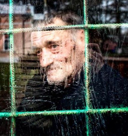 Закарпатців просять пожертвувати кавою, аби зробити свято людям з психічними розладами