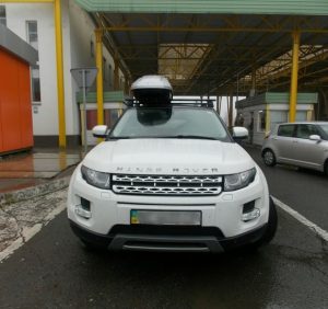 Два викрадені автомобілі затримали прикордонники на Закарпатті