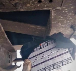 Контрабандні цигарки виявили прикордонники у вантажному потягу