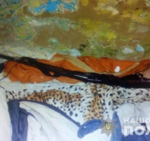 Поліція Хустщини затримала чоловіка, який застрелив свого брата
