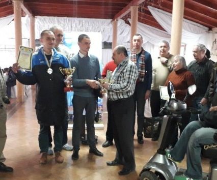 У Мукачеві відбувся обласний турнір з шахів та шашок серед інвалідів