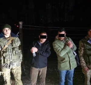 В Оноківцях прикордонники затримали нелегалів з Туреччини
