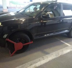 Розшукуваний Інтерполом «Porsche Cayenne» виявили на кордоні зі Словаччиною