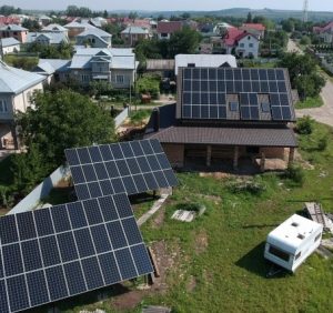 Чому Міненерго хоче обмежити домашні сонячні електростанції