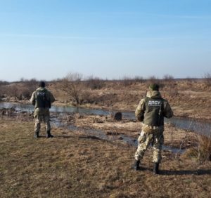 Контрабандистів-водолазів “виловили” прикордонники Закарпаття