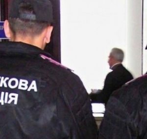 Податкова міліція Закарпаття розшукує директора підприємства, який заподіяв шкоду державі у великих розмірах