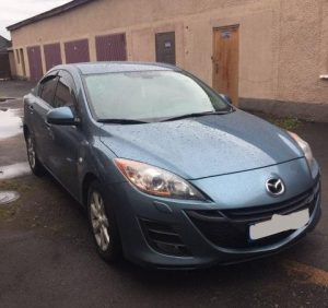 На Виноградівщині угнали «Mazda 3». Викрадача вже затримали