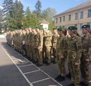 У Чопський прикордонний загін прибули курсанти Національної академії ДПСУ