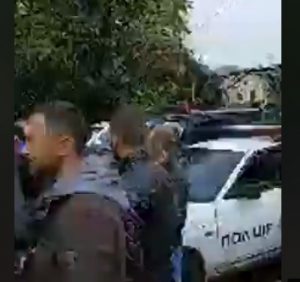Злочинне угрупування здійснило жорстоке побиття мешканців Усть-Чорна (відео)