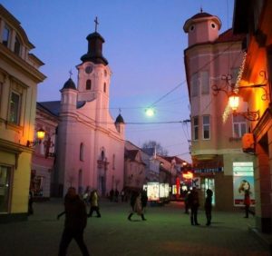 Петиція з вимогою заборони будівництва в історичному центрі Ужгорода зібрала потрібну кількість підписів