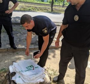 Нечесна агітація від Щура – голова Міжгірської райради прикидається кандидатом від президента (відео)