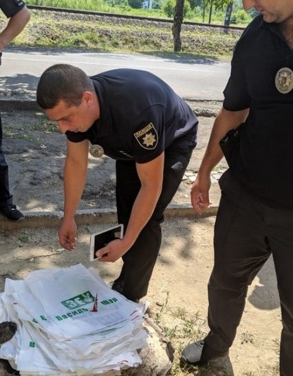 Нечесна агітація від Щура – голова Міжгірської райради прикидається кандидатом від президента (відео)