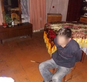 Поліція затримала мукачівця, який намагався обікрасти пенсіонерку